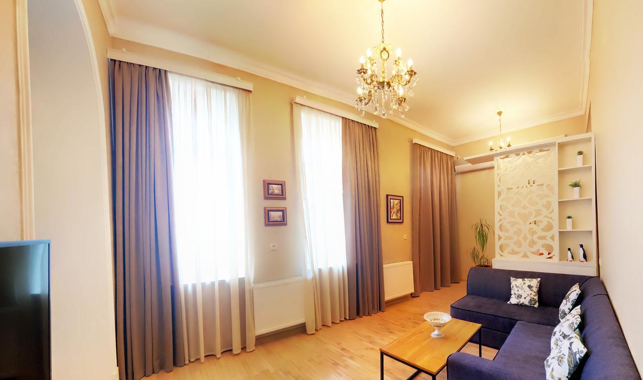 Royal District Apt ♛ Tbilisi Center Apartment Exterior photo